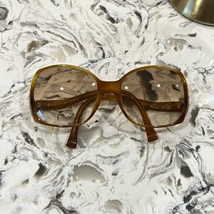 LOUIS VUITTON Z0053WN Tortoiseshell color Gina Honey Square Sunglasses Women